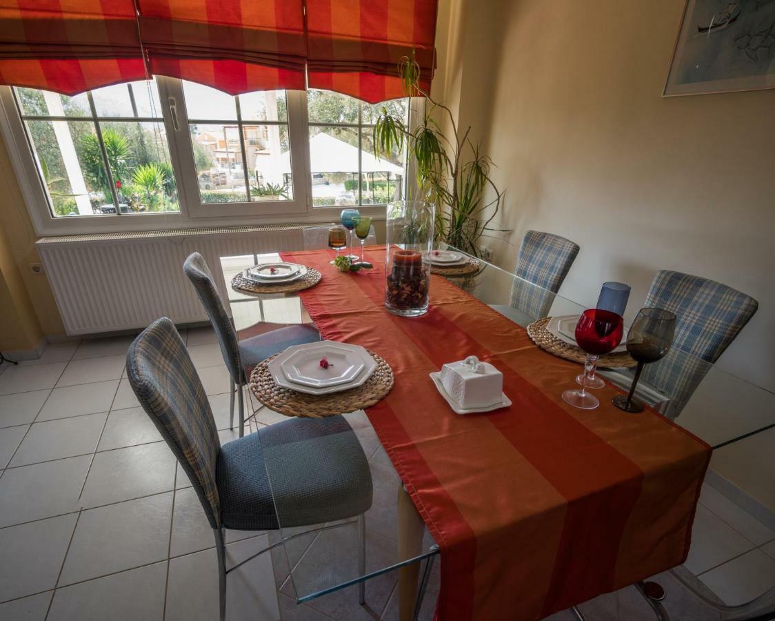 פלטאריה Sunny Garden Villa מראה חיצוני תמונה