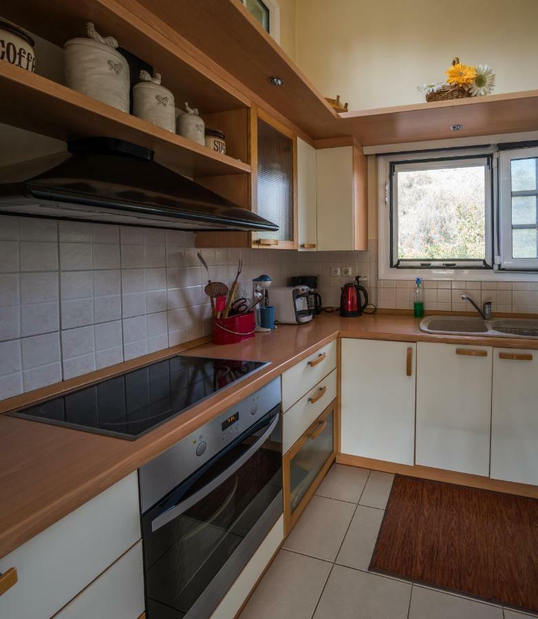 פלטאריה Sunny Garden Villa מראה חיצוני תמונה